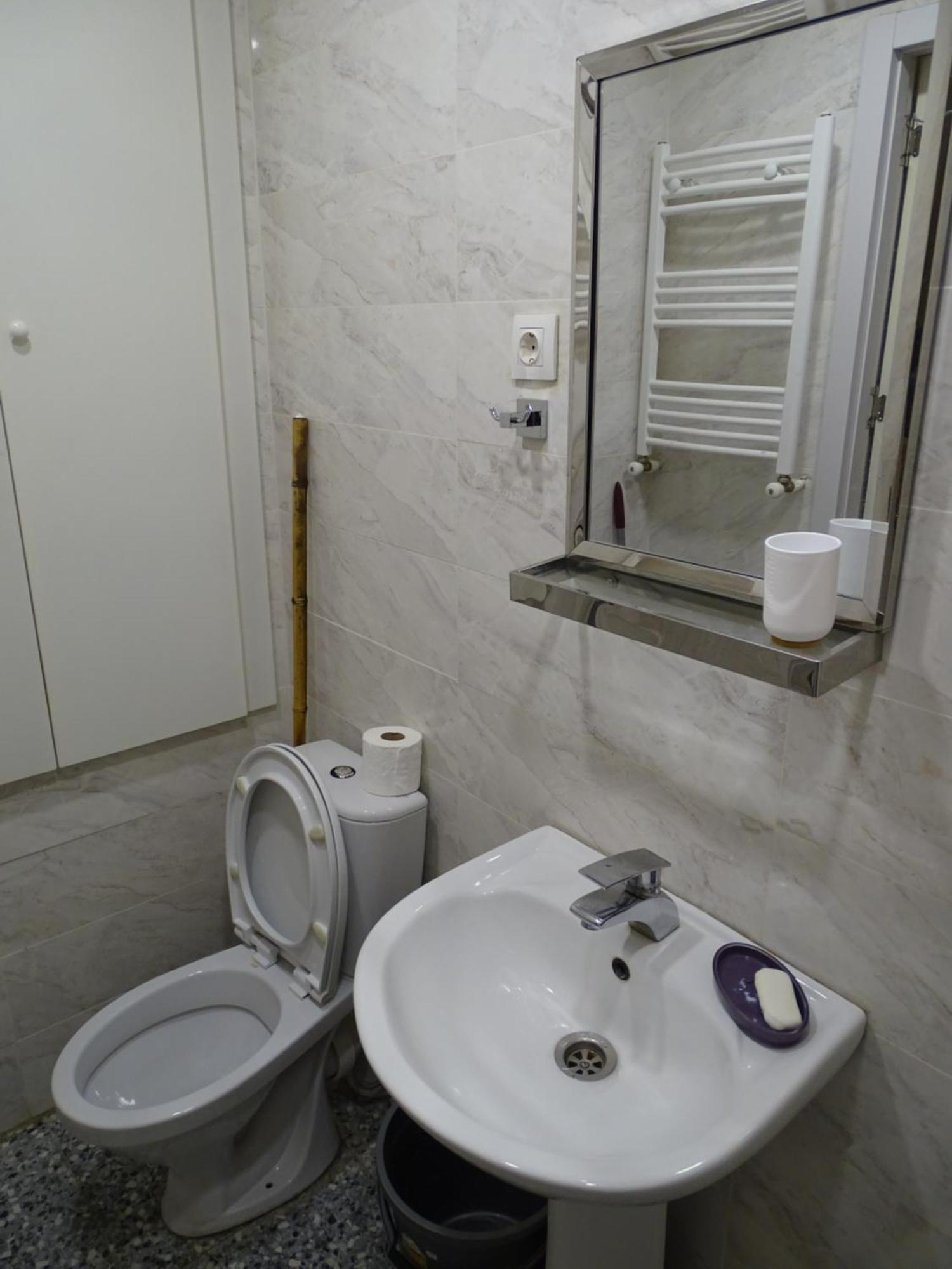 Vake Super Quiet And Comfy Apartment With A Yard ティビリシ エクステリア 写真